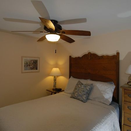 Seahorse Cottages - Adults Only Sanibel Eksteriør billede
